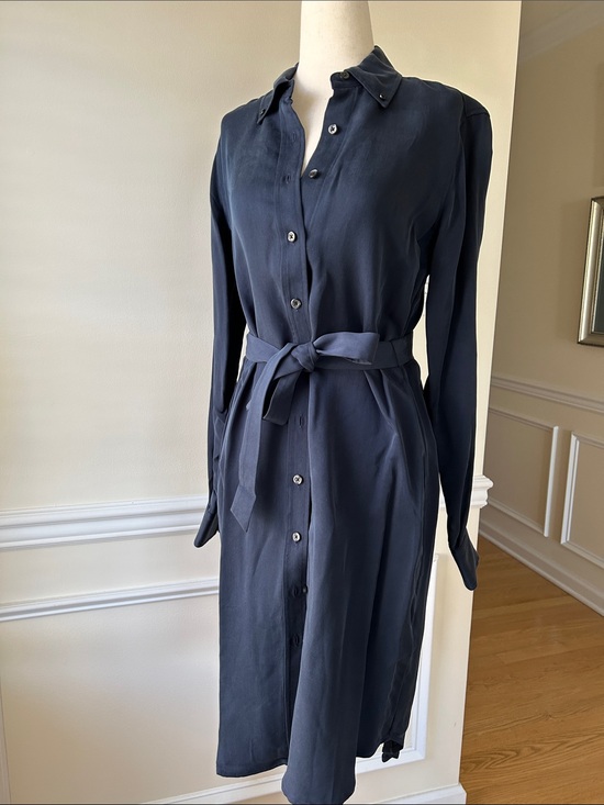 Brooks Brothers Dresses & Skirts - Brooks Brothers Dark Navy Button-Front Dress